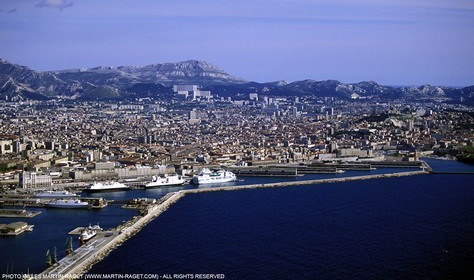 Marseille - Cruising ships