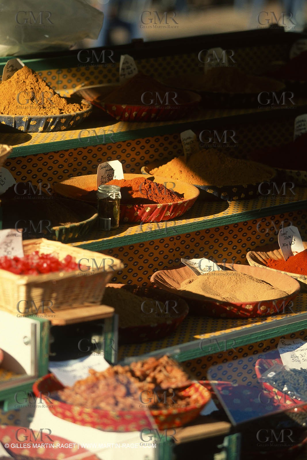 Provence flee markets