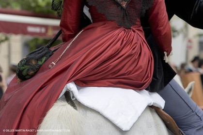 Arlésiennes en costume - Fête des Gardians - Arles