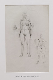 02 05 2023, Paris (FRA), oeuvre de Germaine Richier, Exposition Centre Pompidou 2023, Sans titre [Femme nue debout avec triangulation], vers 1940, Crayon sur papier, Collection particuière