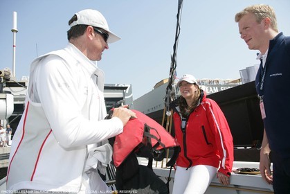 16 03 2007-Valencia (Spain)- 32nd America's Cup - Louis Vuitton Cup - RR1 - Day 1 - BMW ORACLE Racing - Top Model Tatiana Patitz 18th man onboard USA 98 for inaugural Louis Vuitton Cup race Vs UI Team Germany
