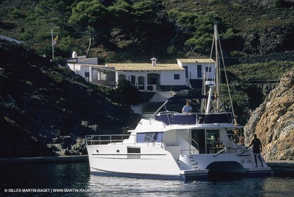 Motor Yachts, Super Motor Yachts