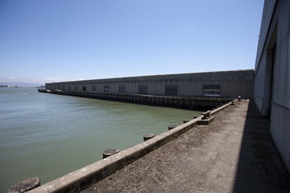 07 06 2011 - San Francisco (USA,CA) - 34th America's Cup - Event sites -  The Piers in their state of origin - Pier 19