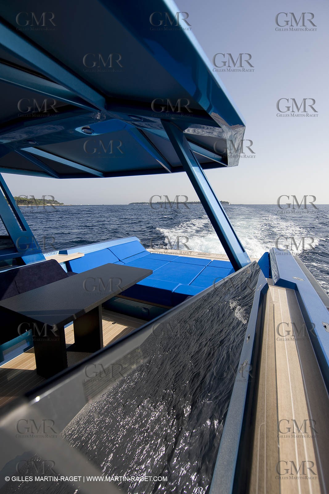 14 10 2008 - Cannes (FRA, 06) - SUper yachts - motoryachts - Wally yachts - Wallypower 48