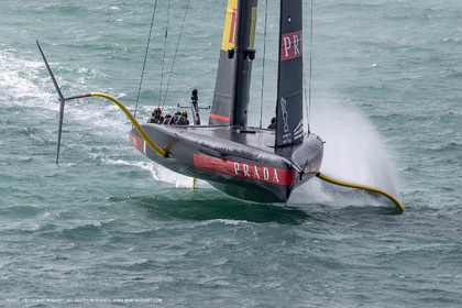 10 12 2020 - Auckland (NZL) - 36th America's Cup - Practice Sessions - Day 2 -Luna Rossa Prada Pirelli Team