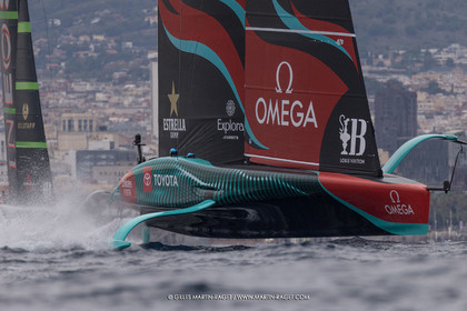 18 10 2024, Barcelona (ESP), Louis Vuitton 37th America's Cup, Final Match, Race Day 5, Race 8