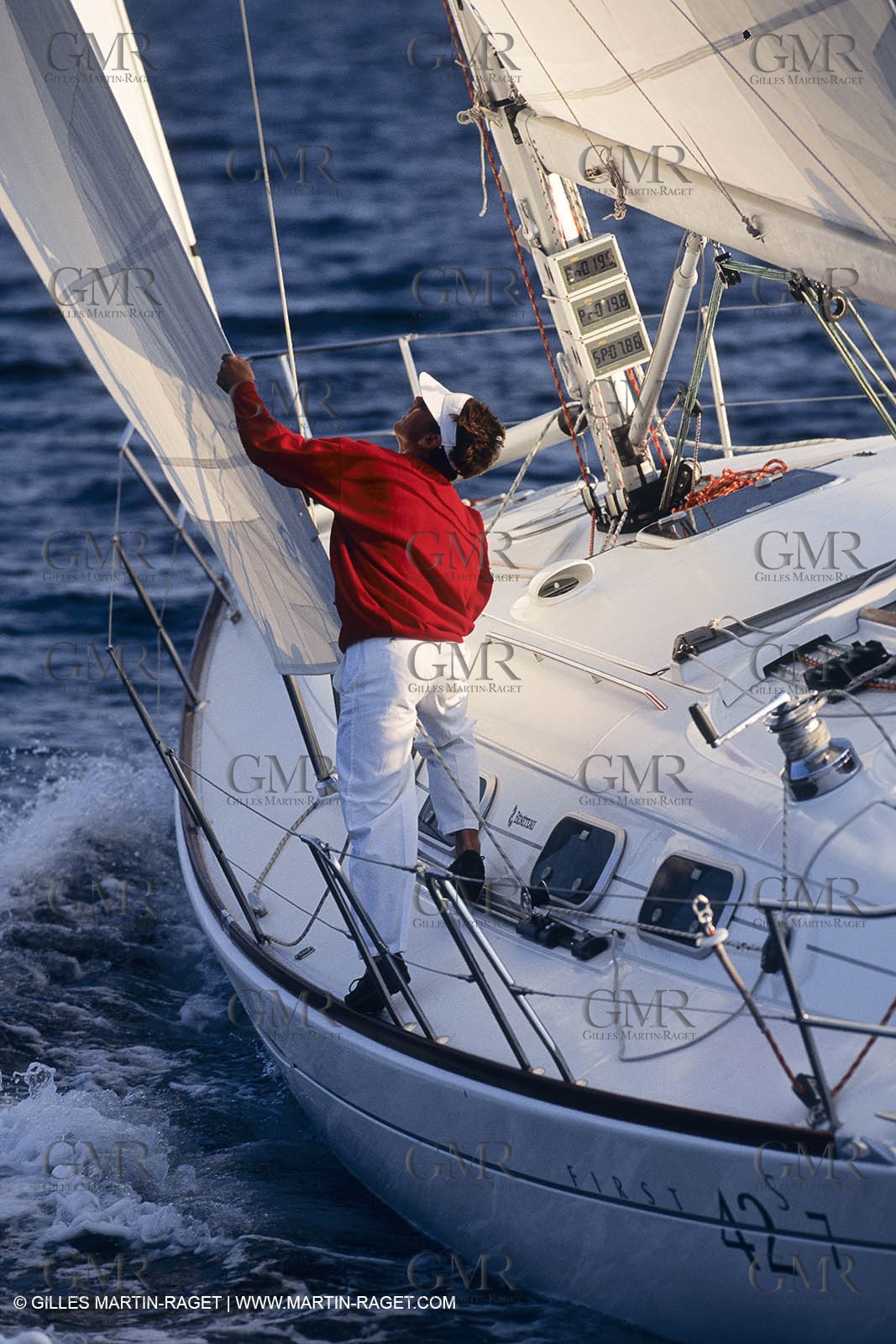 Sailing, cruising, people, only one man