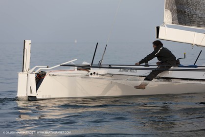 09 10 2010 - Morges (SUI) - L'Hydroptère.CH - 1st sail