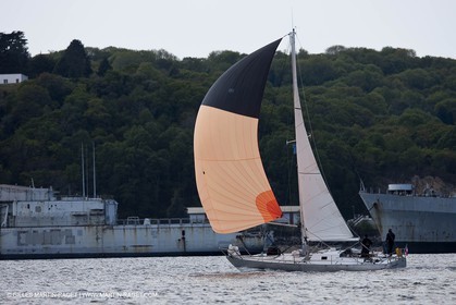 19 05 2010 -  Lanveoc Poulmic (FRA,29) - French Navy School Grand Prix - Pen Duick V