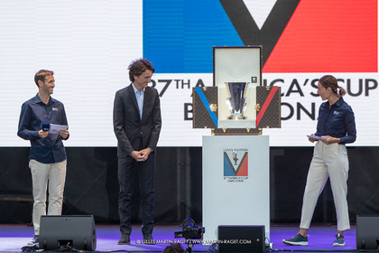 04 10 2024, Barcelona (ESP), 37th America's Cup, Louis Vuitton Cup Final, Race Day 7 , Prizegiving
