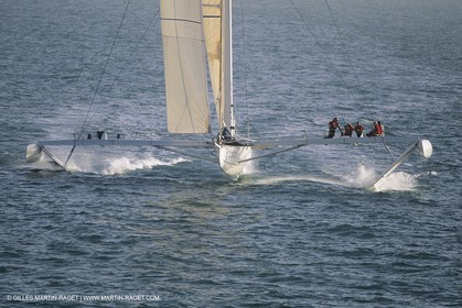 Sailing, Overall speed record attempt, L'Hydroptère