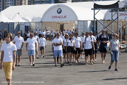 27 11 2010 - Dubai (UAE) - Dubai Louis Vuitton Trophy - Final -  BMW ORACLE Racing Vs Emirates Team New Zealand