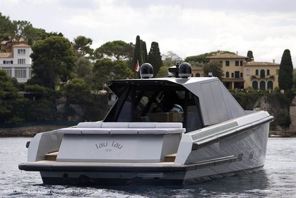29 09 2007 - St Jean Cap Ferrat - Wally Yachts - Wally Power 70 - Lau Lau
