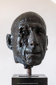 Oeuvre de Germaine Richier, buste Le Guerrier, 1945, 5 8