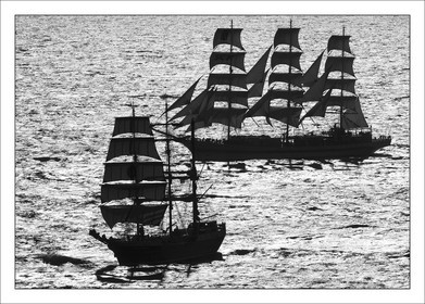 30 09 2013 - Toulon (FRA,83) - Toulon Voiles de Légende - Start towards La Spezia