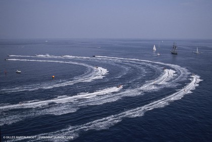 Watersports, speed swaterskiing, Sports nautiques, ski de vitesse