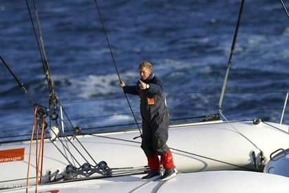 Orange II - Jules Verne Trophy 2004 - 1st Ouessant Start - Yann Eliès