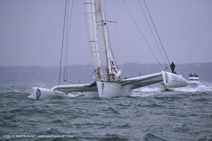Sailing, Offshore Racing, Jules Verne Trophy, Lyonnaise des Eaux-Dumez