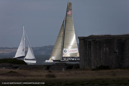 05 08 2010 - Cowes (UK, IOW) - The 1851 Cup -  BMW ORACLE Racing -  - Round The Island Race - Back in the Solent.
