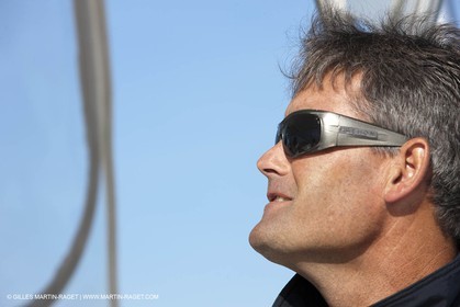 13 10 2009 - San Diego (USA, CA) - 33rd America's Cup - BMW ORACLE Racing - BOR 90 modifications