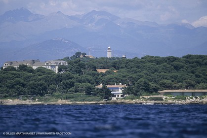 France, Provence, Côte d'Azur, Littoral, Cap d'Anribes, Phare de la Garoupe