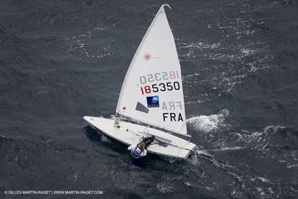 26 04 2007 - Semaine Olympique Française 2007 - Hyères - Jour 5 - Team France - Laser Radial - Steyaert Sarah