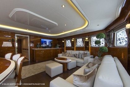 Al Azizi oficial launchat the Mucem museum - H2X boatyard - Oceanographic research ship - Marseille (FRA,13) - 27 05 2014