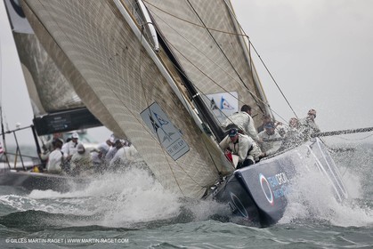 06 08 2010 - Cowes (UK, IOW) - The 1851 Cup -  BMW ORACLE Racing - Day 4