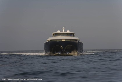 11 06 2007 - Valencia (Spain) - Bradley, super yacht catamaran dessiné par Gilles Vaton et construit par H2X à la Ciotat (France)