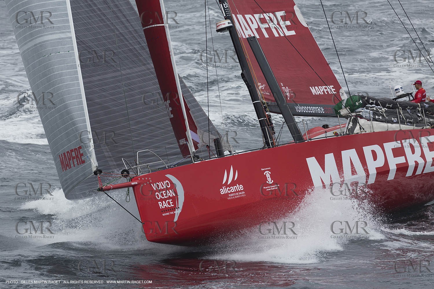 11 10 2014, Alicante (ESP), Volvo Ocean Race 2014-15, Team Alvimedica