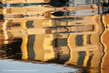 14 03 2012 - Martigues (FRA,13) - Quartier du Miroir