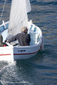 04 03 2007 - Marseilles (FRA) - La Nerthe off L'estaque (Marseille Neighorhood) - Dominique Pons