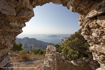 10 09 2009 - Marseille (FRA, 13) - Les Calanques - Massif de Marseilleveyre - At the top