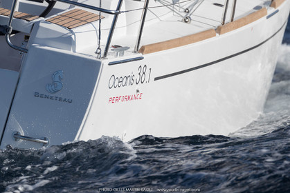 04 07 3017; Les EMbiez (FRA; 83) - Chantier Beneteau; Oceanis 38.1