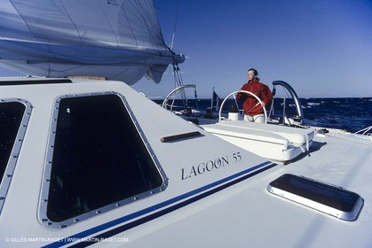 Sailing, cruising, women onboard