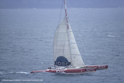 Sailing, Offshore racing, records, Round The World non stop solo, Idec, Francis Joyon