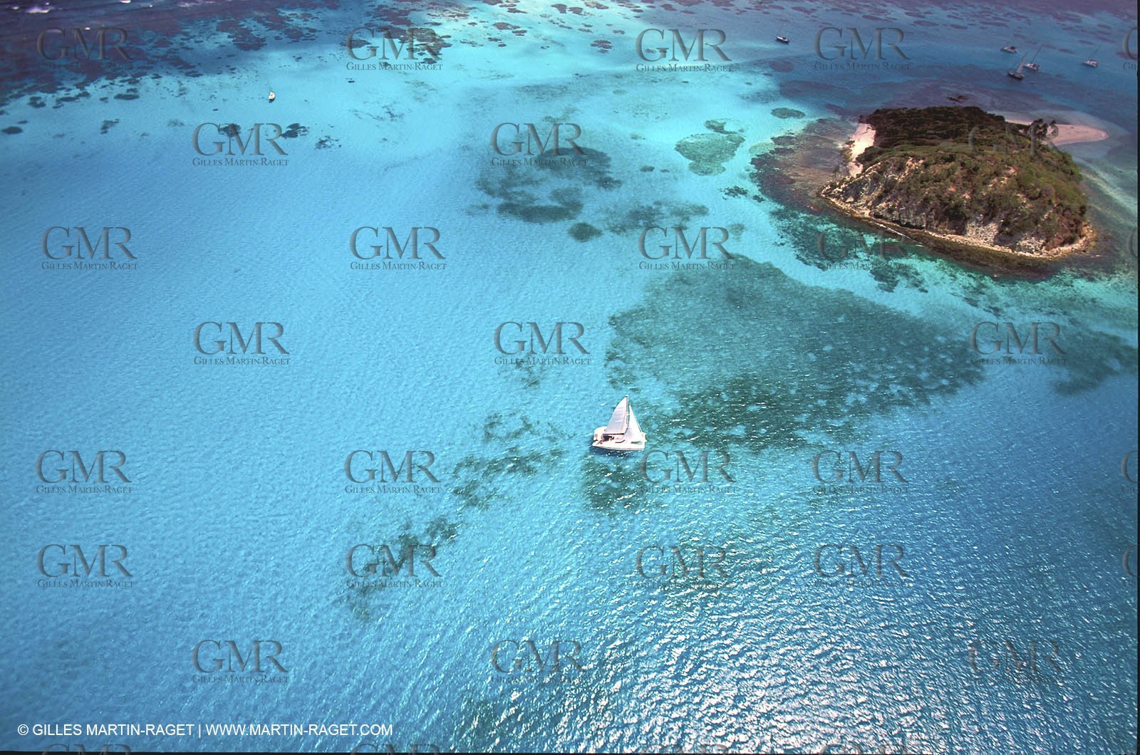 Cruising multihull mooring