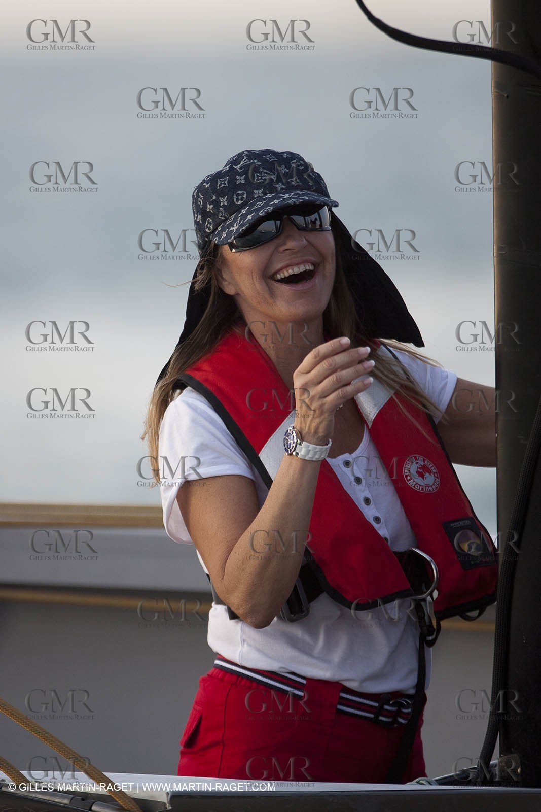 22 11 2010 - Dubai (UAE) - Dubai Louis Vuitton Trophy -  Round 2 - BMW ORACLE Racing Vs Emirates Team New Zealand