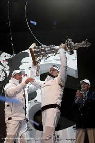 14 02 2010 - Valencia (ESP) - 33rd America's Cup - BMW ORACLE Racing - Race 2