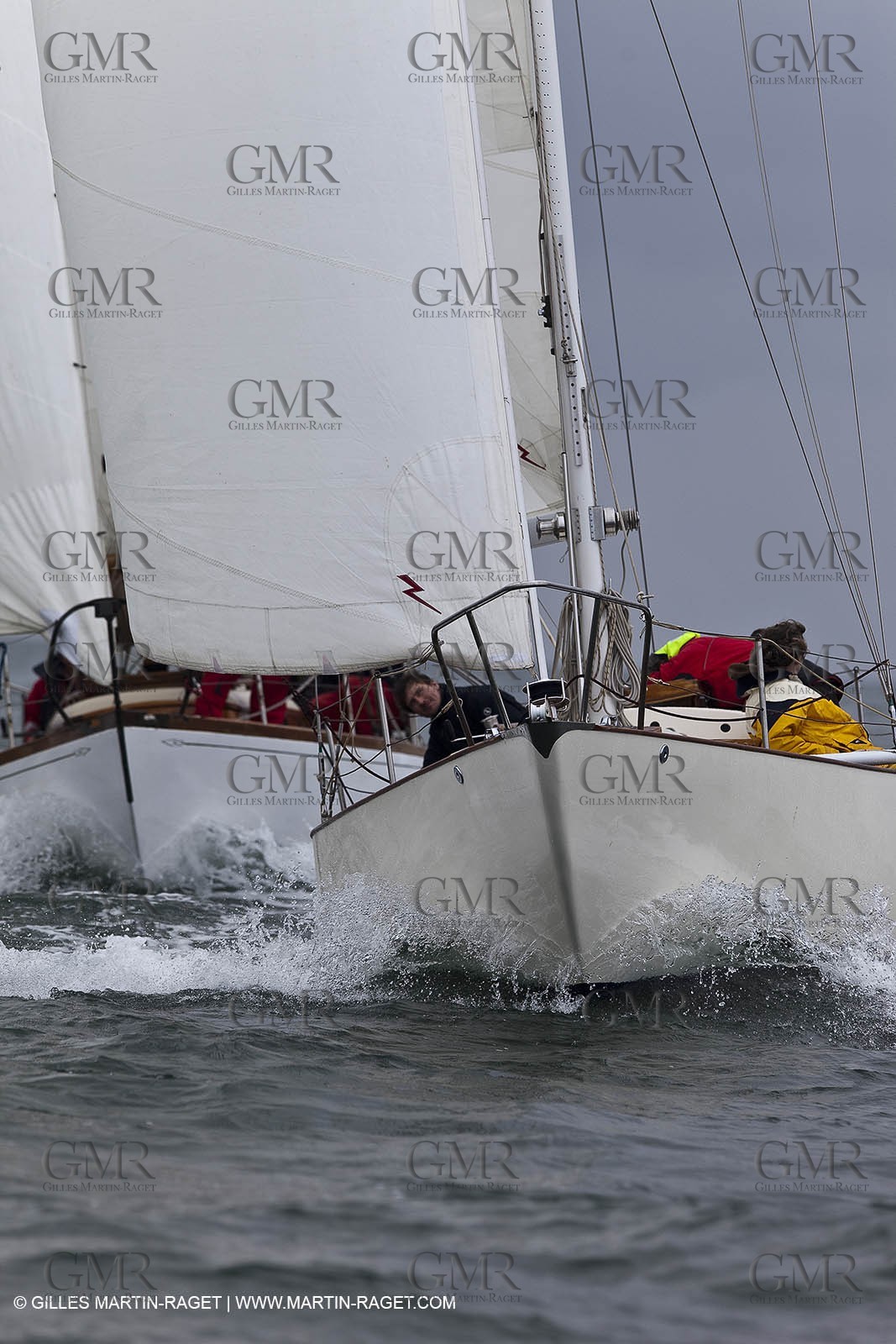 01-05-10 - Le Bono (FRA,56) - Regate Classique -Acteia II - Maica