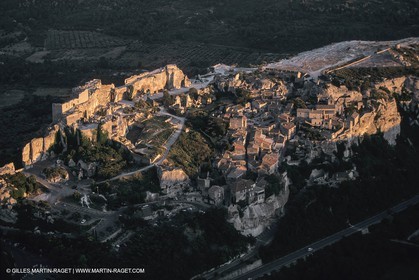 France, Provence, paysage des Alpilles, Alpilles landscapes, Les Baux de Provence