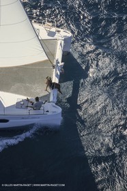 Voile, croisière, personnages