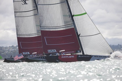 11 02 2009 - Auckland (NZL) - Louis Vuitton Pacific Series - Racing Day 11 - sail off