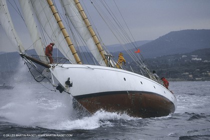Classic Yachts, Lelantina