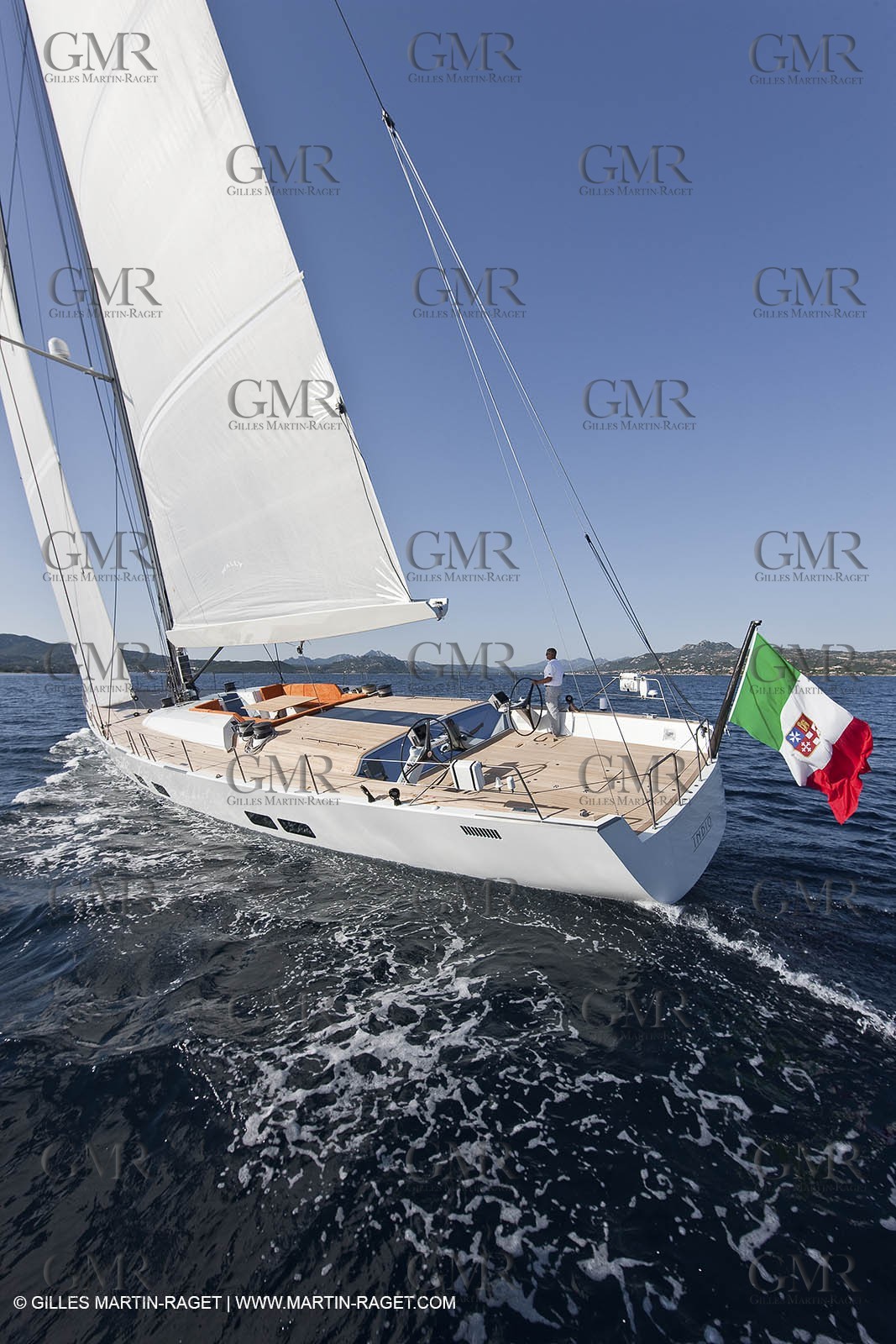 17 06 09 Porto Cervo (ITA, Sardinia) - Wally yachts - Indio 101