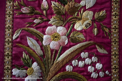 04 02 2013 - Marseille(FRA,13), Notre Dame de la Garde, Vêtements liturgiques