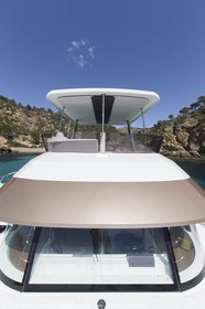 08 04 2015, Andraitx (Isla de Mallorca, Islas Baleares, ESP), Chantier Fountaine-Pajot, Motor Yacht 37