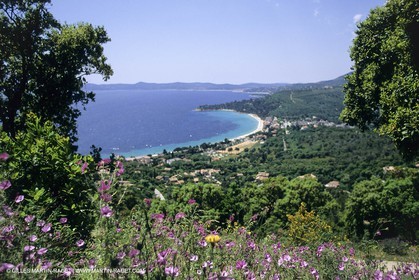 Nègre Cape, Cavalière bay.