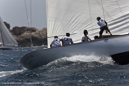 Sailing, Classic yachts, Voiles Vieux Port 2009, Marseille (FRA)