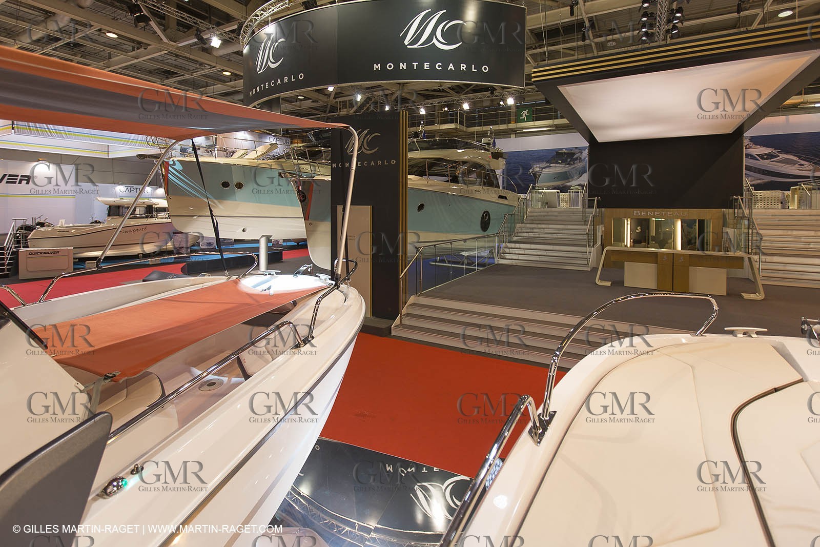 10 12 2013 - Paris (FRA,75) -Paris Boat Show - Beneteau booth